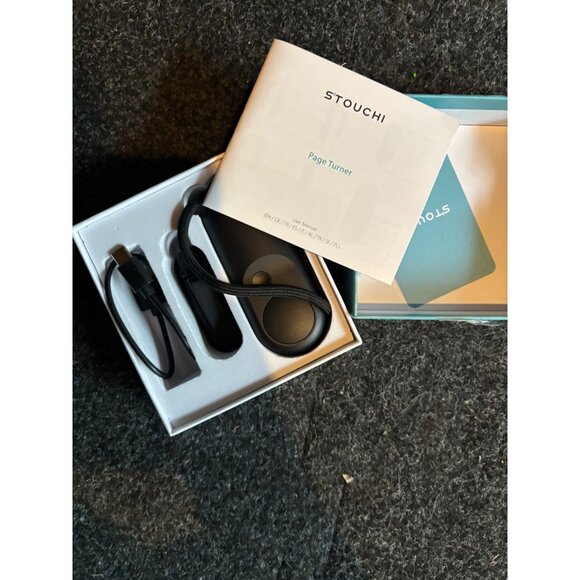 Stouchi Wireless Page Turner With Bluetooth For Tablets & E-Readers - Picture 2 of 6